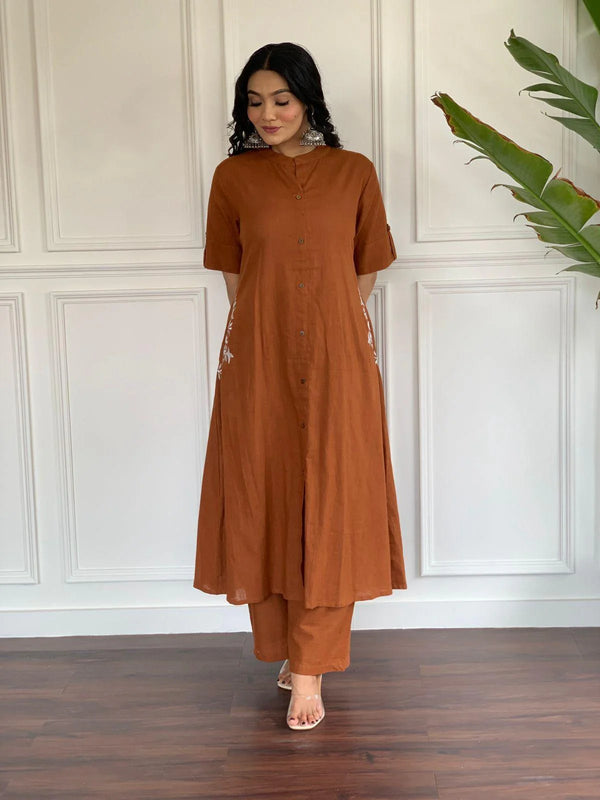 RUST BROWN COTTON KURTA SET WITH EMBROIDERED DETAIL